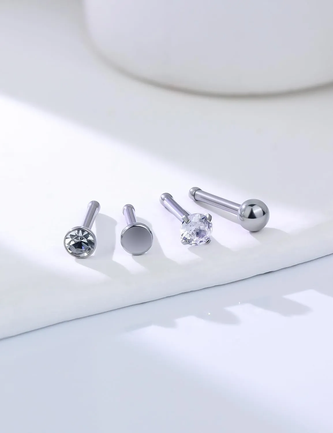 18G 20G Nose Rings Studs Piercing Jewelry for Women 316L Surgical Steel L Shaped Screw Straight Nose Rings Studs Hypoallergenic Nostril Piercing Jewelry for Women Men CZ 2mm 2.5mm 3mm