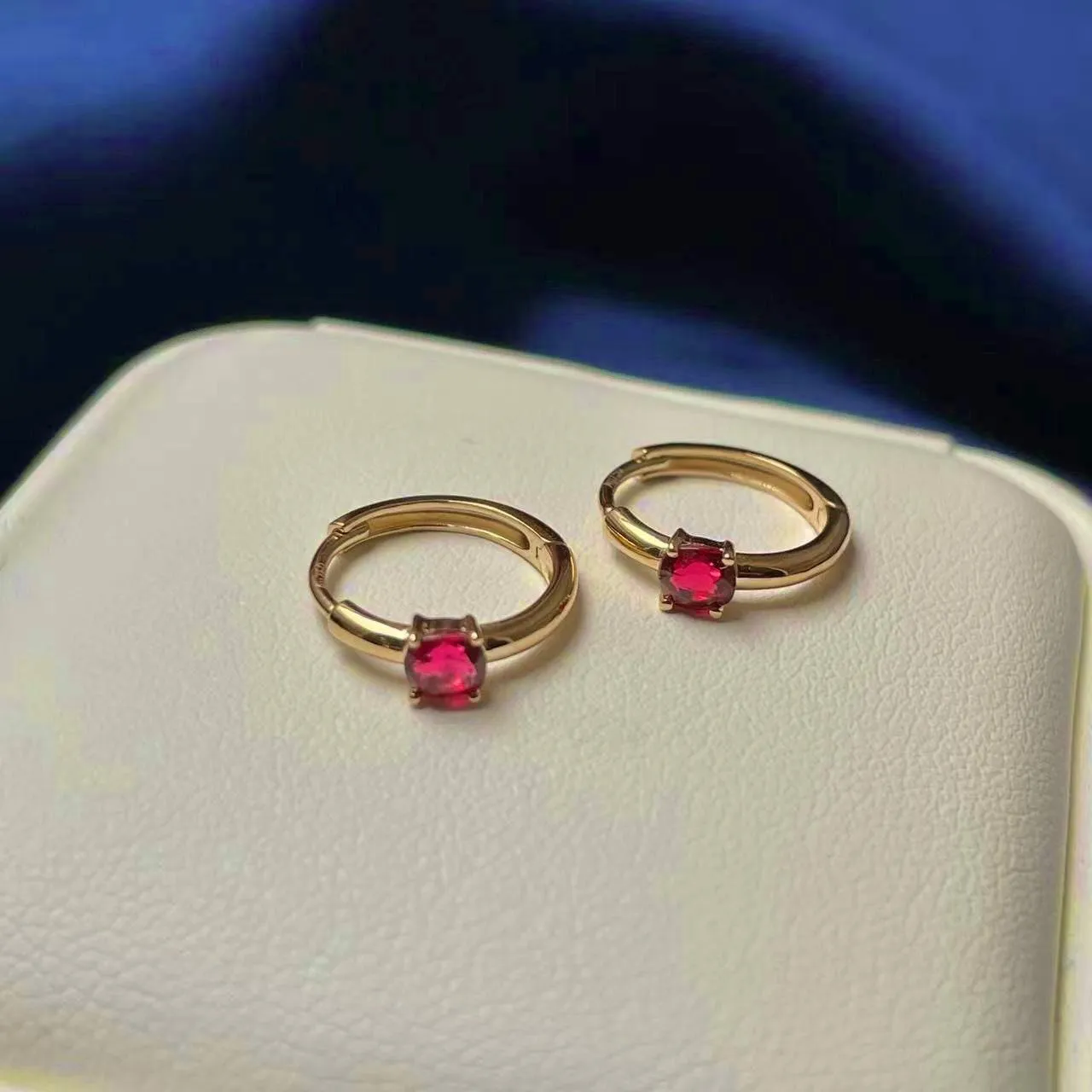 18k Natural Red Spinel Huggie Hoop Earrings