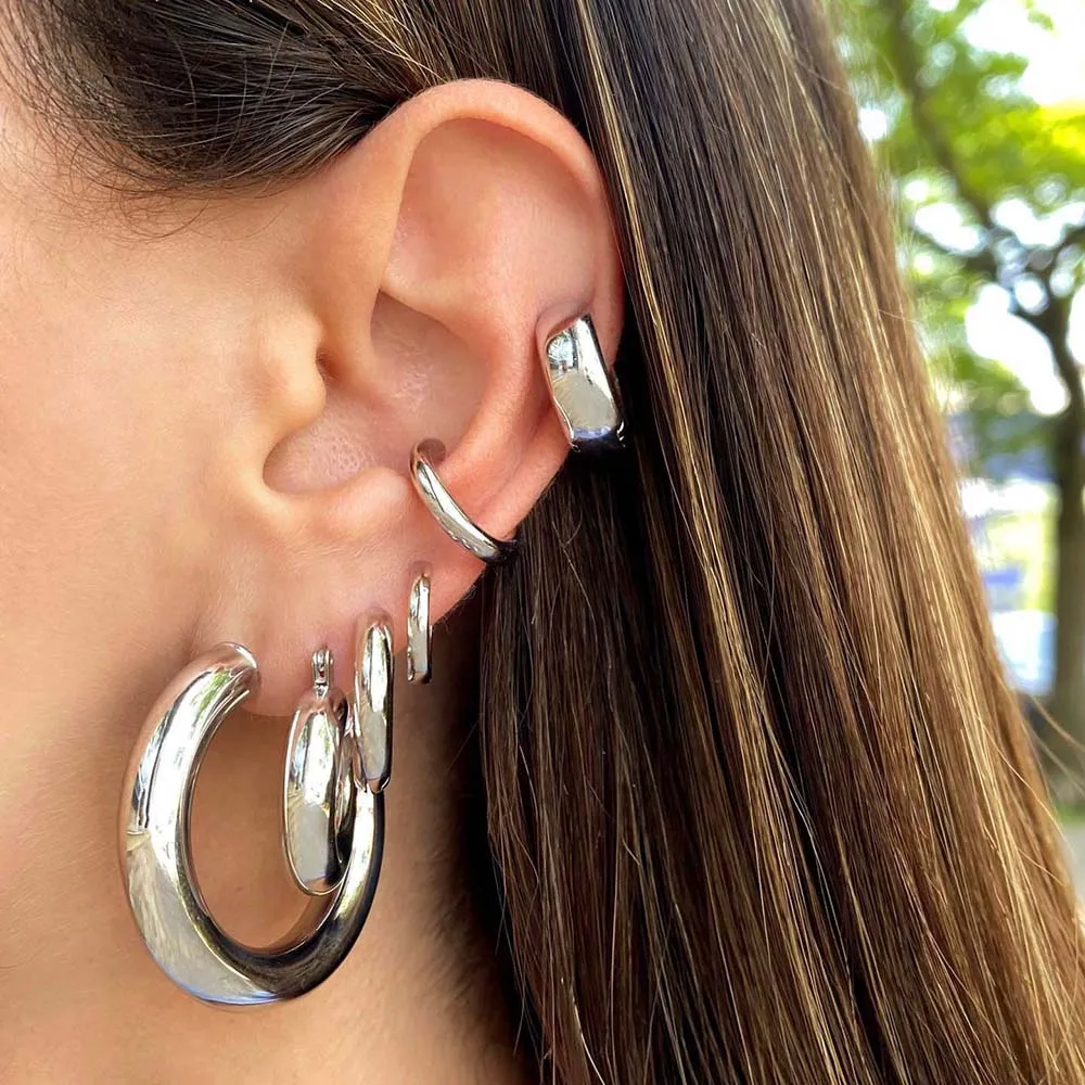 Adina Eden Chunky Hollow Hoop Earring