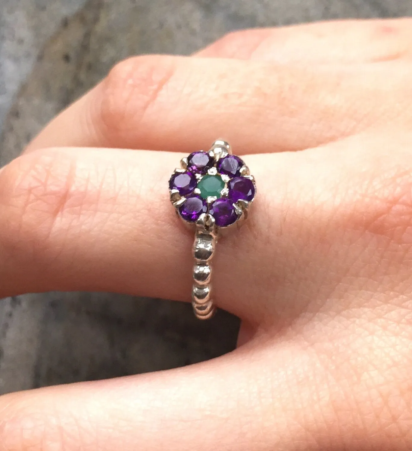 Amethyst Flower Ring - Purple Daisy Ring - Emerald Dainty Ring