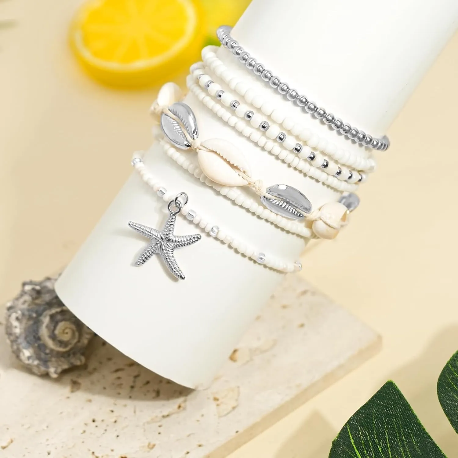 Beach Bracelets for Women Bohemian Stackable Heishi Surfer Bracelet Set Elastic Seashell Starfish Boho Friendship Bracelets for Summer Beach Party Holiday Vacation Jewelry