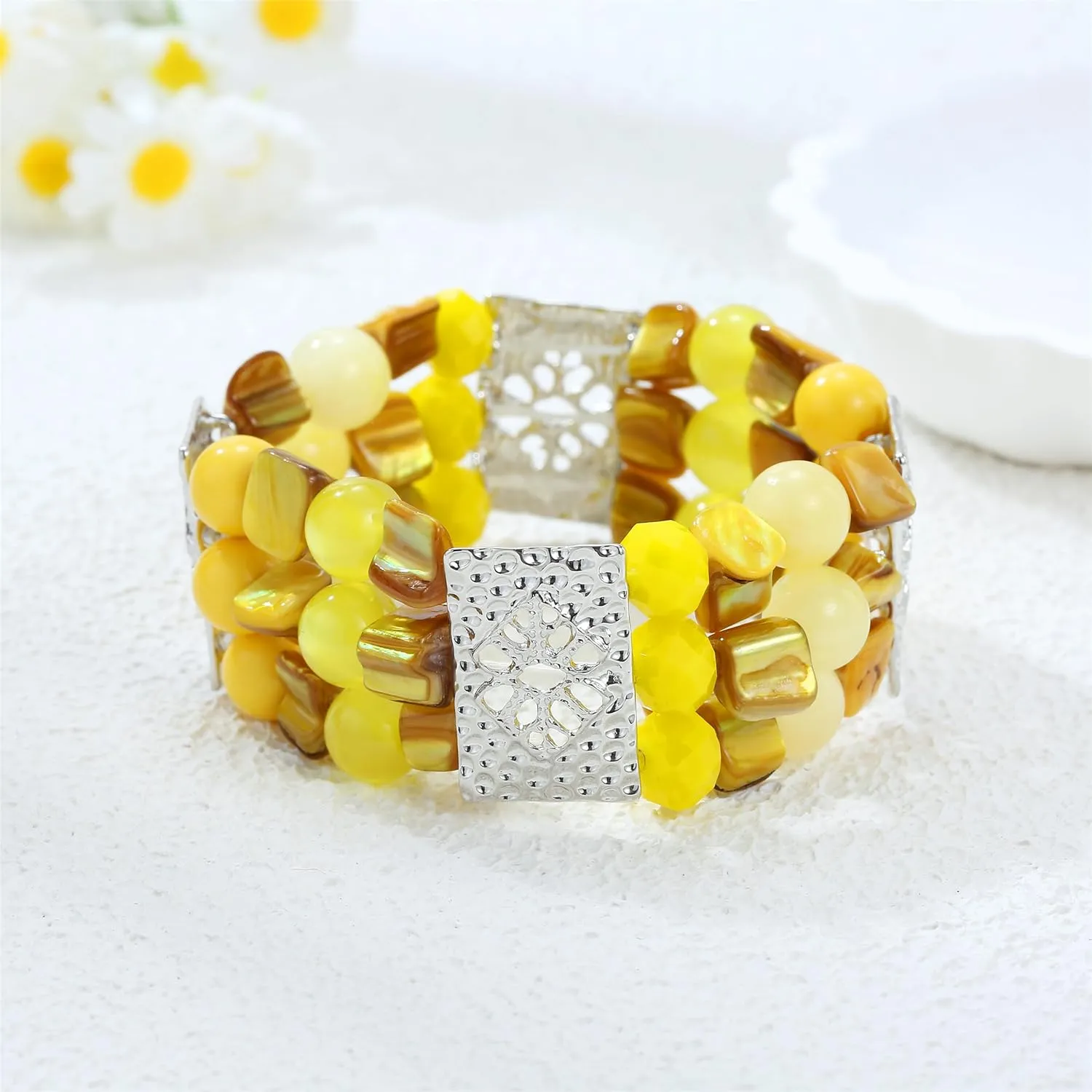 Chunky Natural Shell Stone Beaded Stretch Bracelet for Women, Classy Boho Jewelry Gift