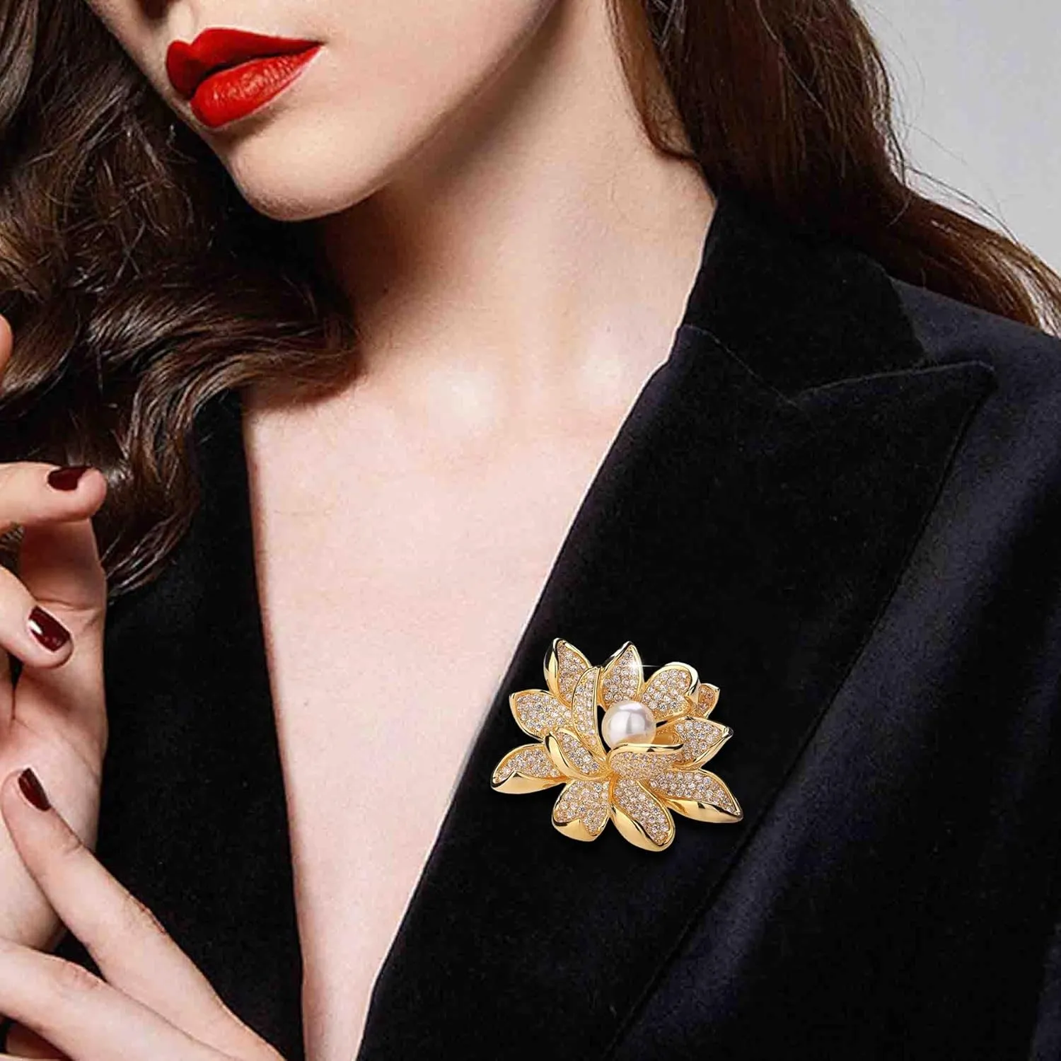 Crystal Red Flower Brooch Pins for Women Elegant Enamel Rhinestone Floral Brooches Pin Fashion Jewelry for Party Dance Wedding Banquet Brooch for Women Gift