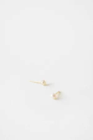 Dainty Pearl Studs