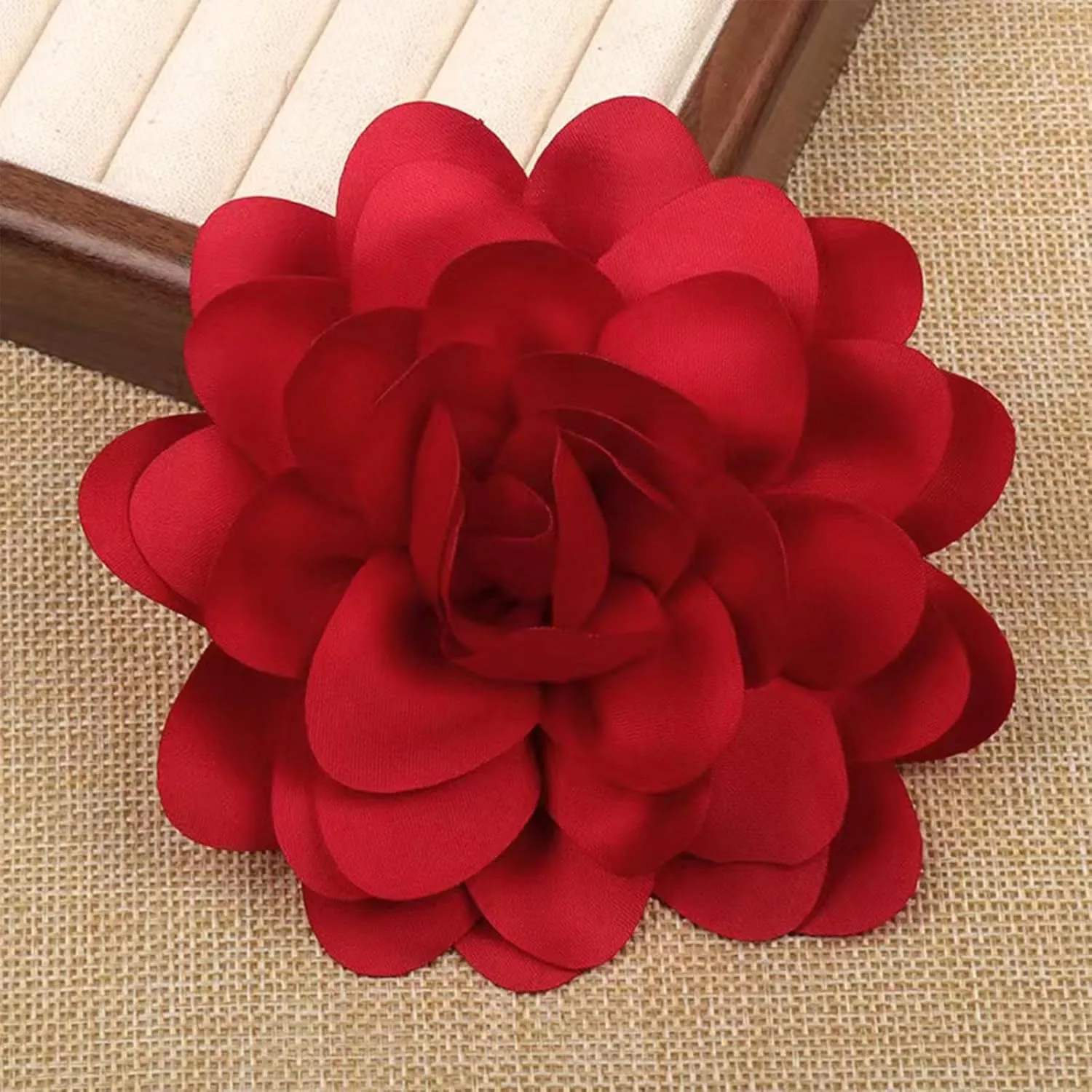 Dcfywl731 3Pcs Flower Brooch Pins Jewelry Brooches for Women Denim Light Blue Large Camellia Flower Brooches Lapel Pins for Wedding Party Promance Dance Dress Clothes Accessories Costume