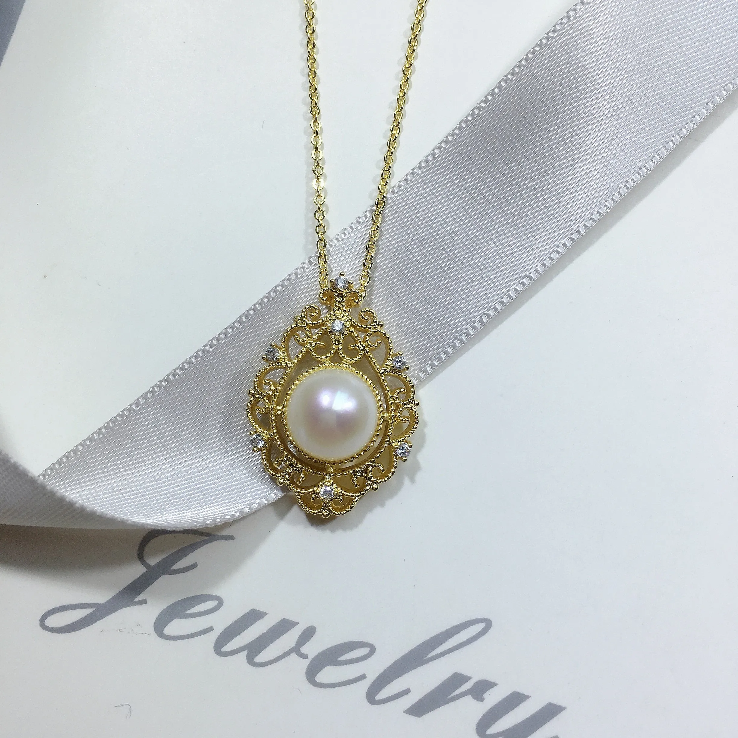 Elegant Fine Gold Color Necklace Natural Freshwater Pearl Pendant