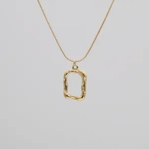 Elise Pendant Necklace