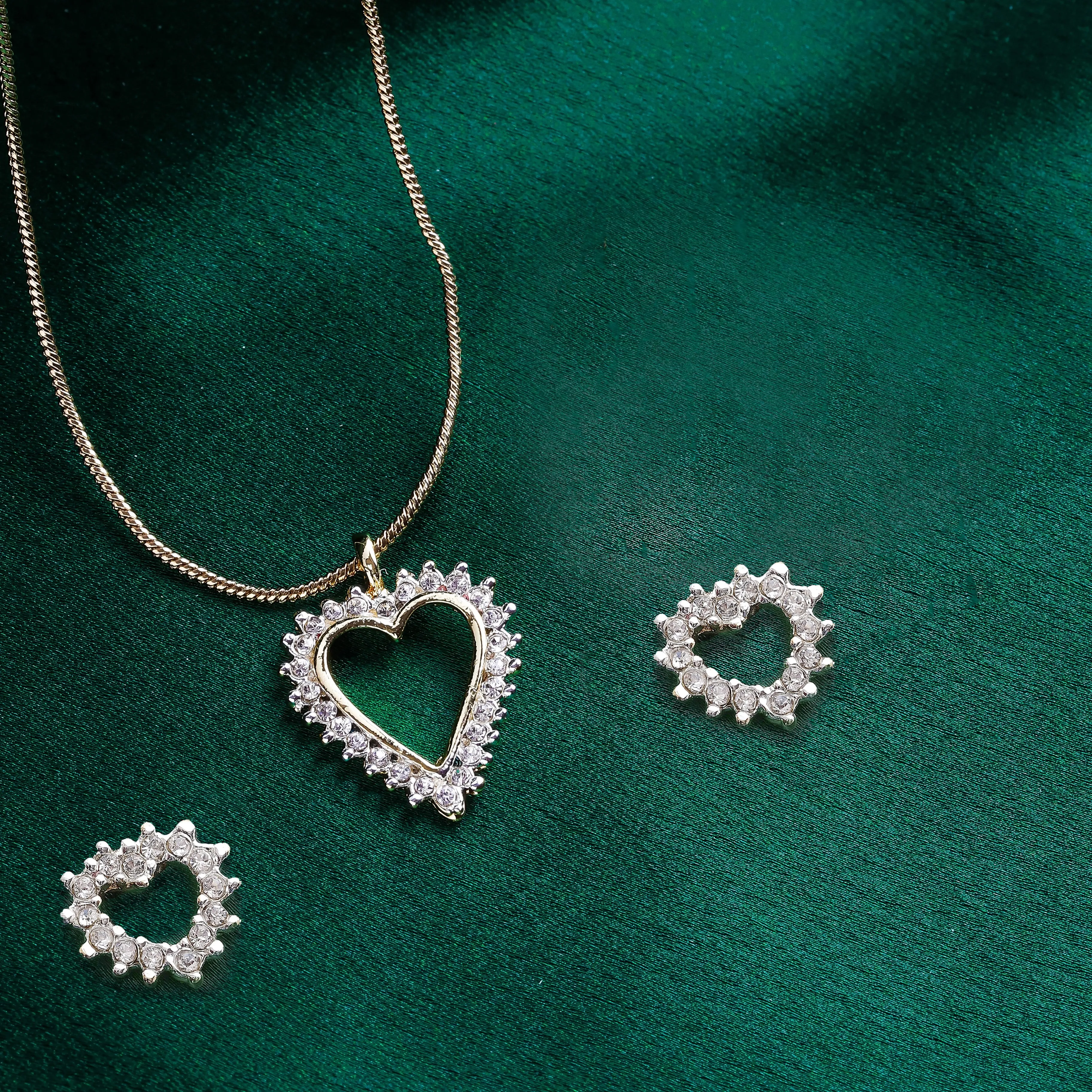 Estele - Valentine special - Trendy and Fancy Fashion Jewellery Design Necklace Set for Women