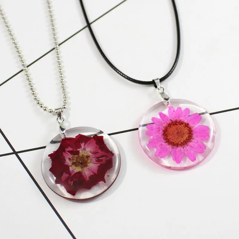 Fashion True Dried Flower Necklace Crystal Daisy Drop Gel Plant