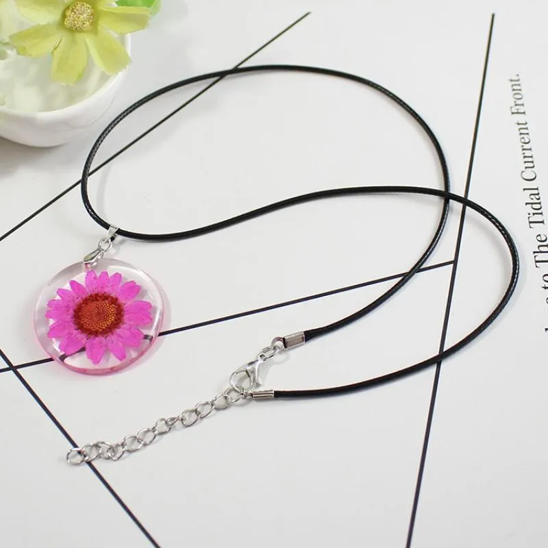 Fashion True Dried Flower Necklace Crystal Daisy Drop Gel Plant
