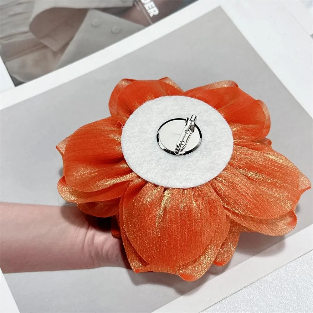 Flash Camellia Flower Brooch Pin for Women Men Elegant Texture Fabric Dahlia Rose Floral Brooches Lapel Pins Dainty Wedding Holiday Party Costume Dress Accessories Jewelry