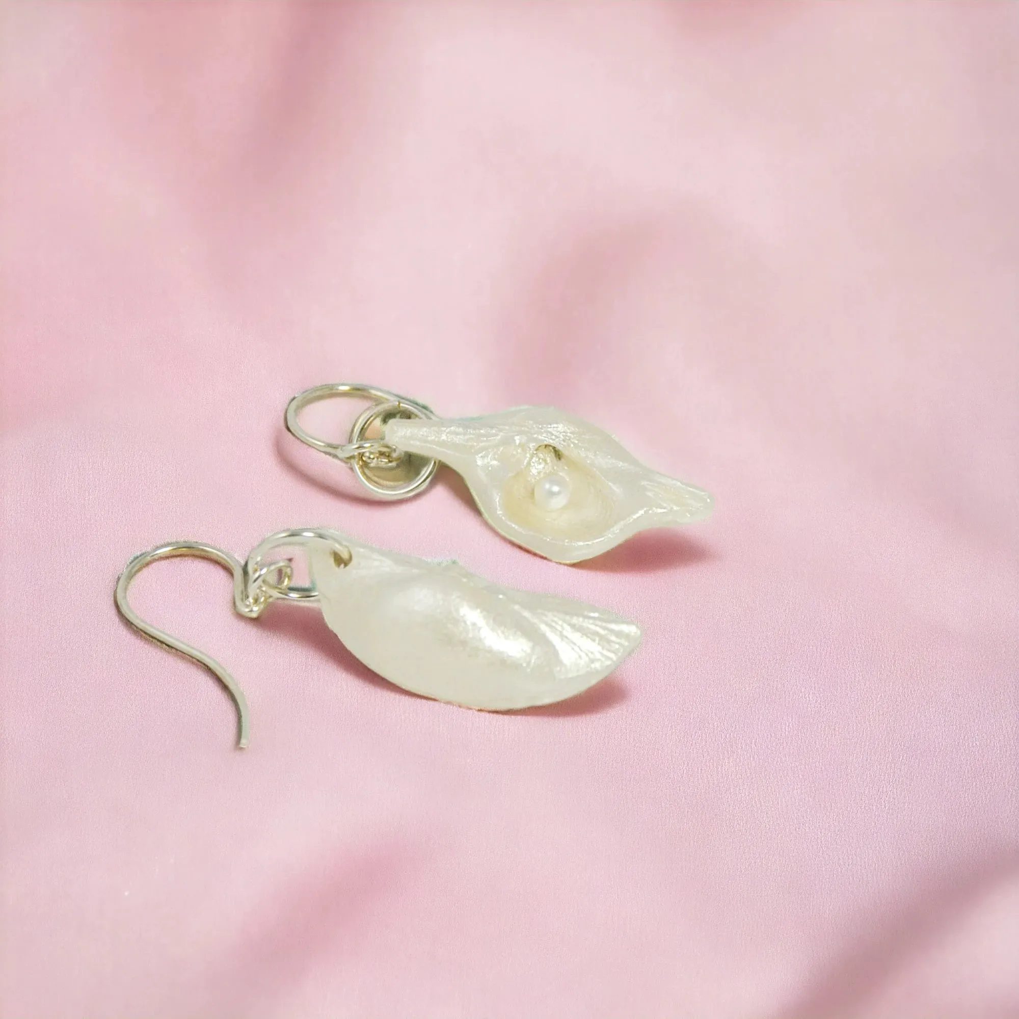 Harmony Freshwater Pearls Island Goddess Seashell Earrings