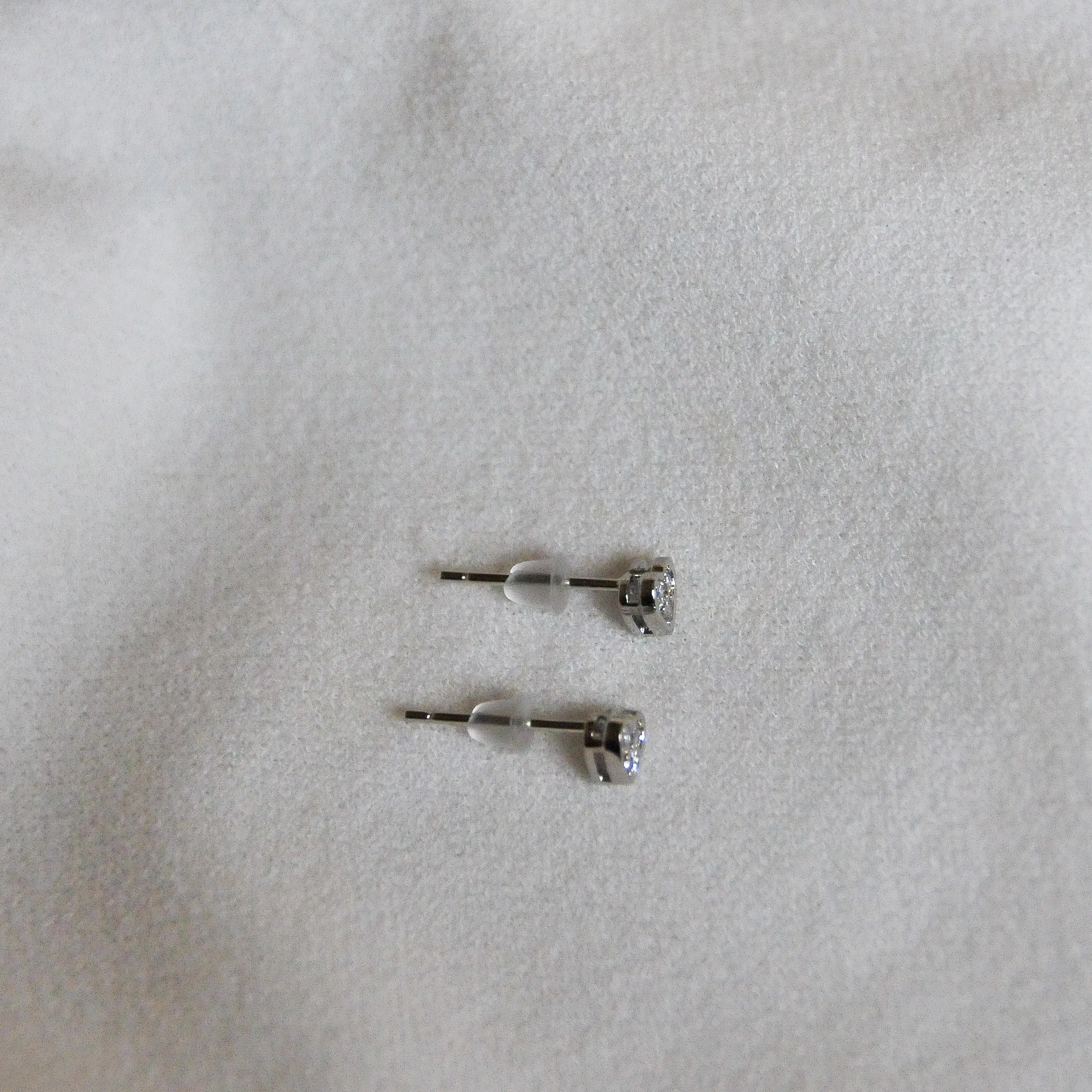Heart Studs