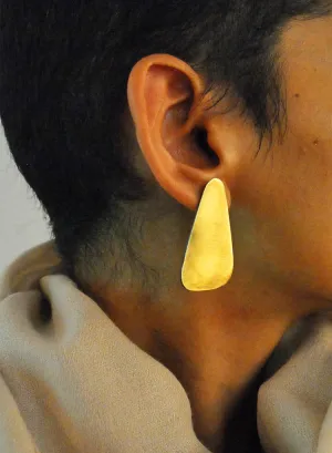 Henjana Studs
