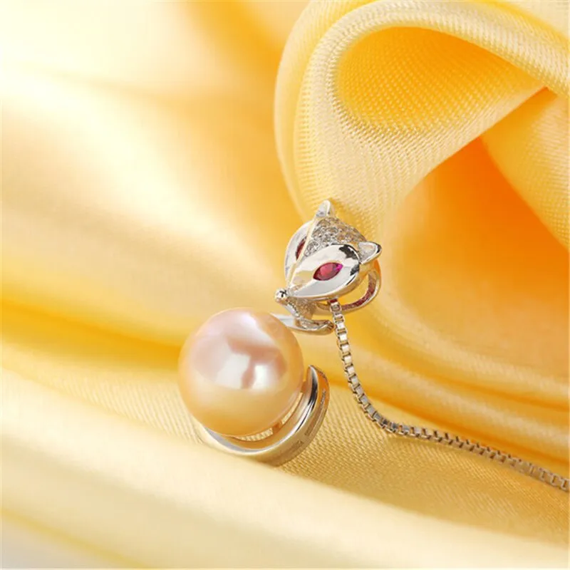 Natural Freshwater Pearl Pendant Necklace  925 Sterling Silver Fox Zircon Pendant