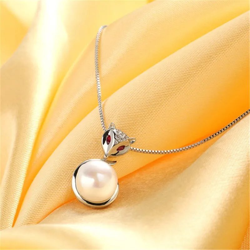 Natural Freshwater Pearl Pendant Necklace  925 Sterling Silver Fox Zircon Pendant