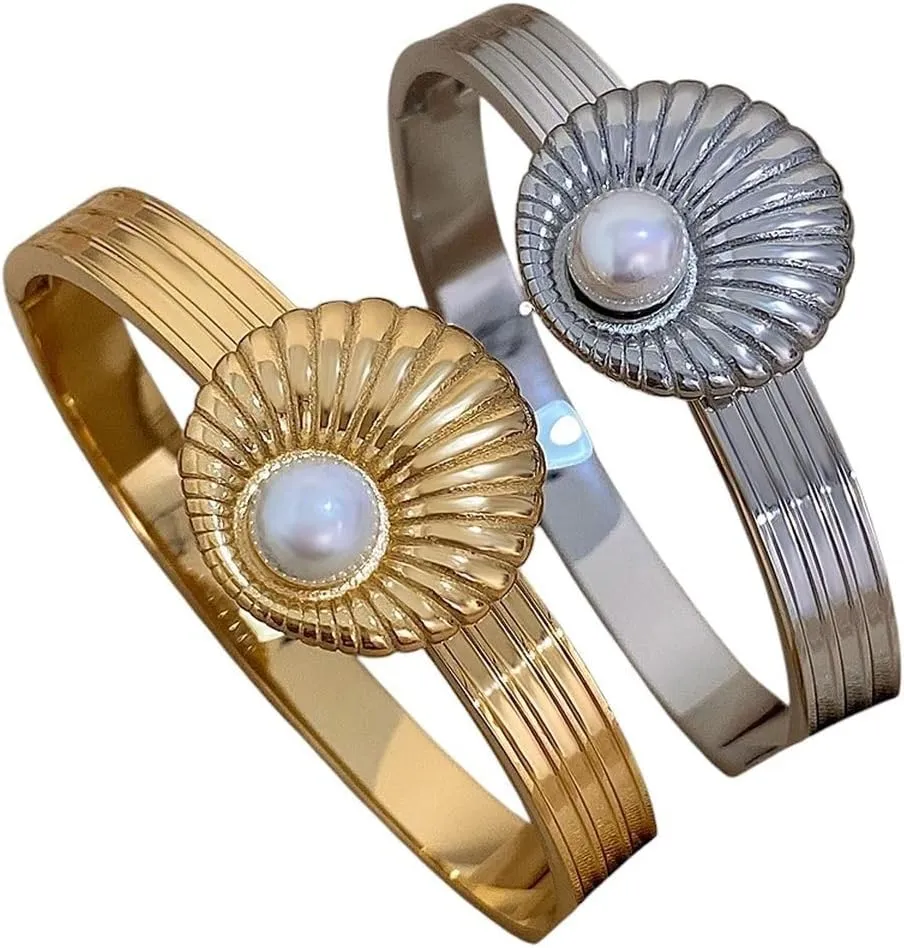 New 2026 Arrive Stainless Pearl Shell Bracelets Bangles For Women Her Gold Color Ocean Bracelet Holiday Beach Wrist Jewelry Fashion Trendy Accessories Creative Gift