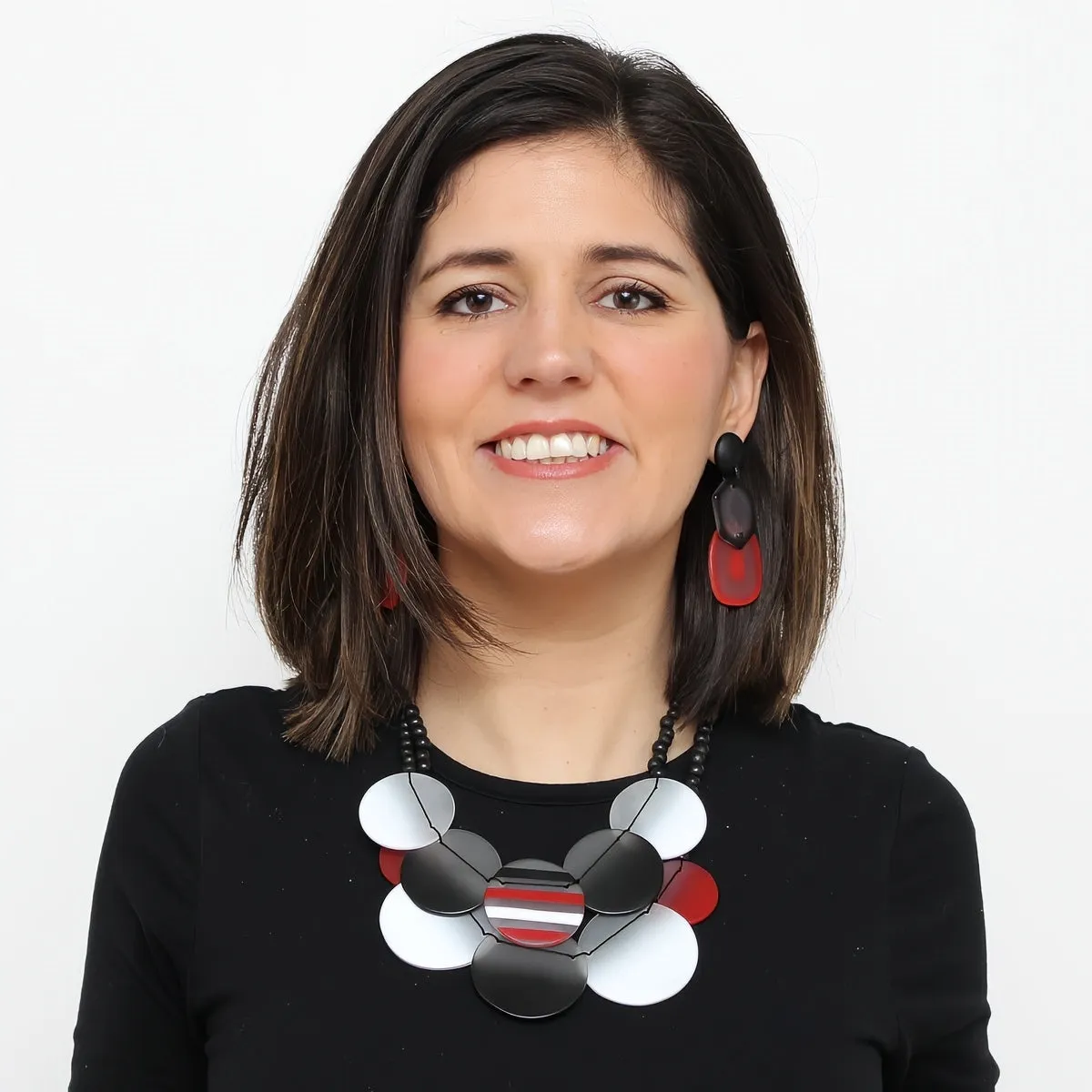 Red and Black Circle Bead Bib Necklace