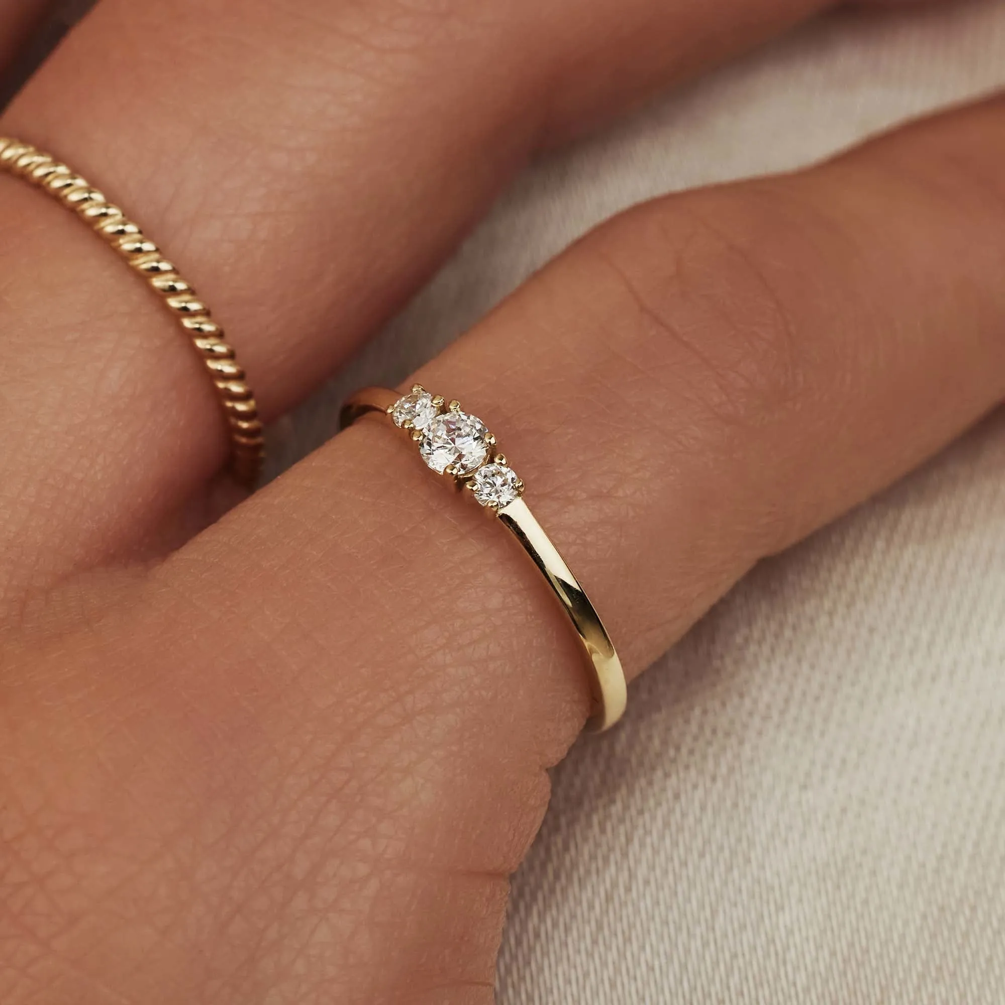 Rivoli Esmée 14 karat gold ring with zirconia stones