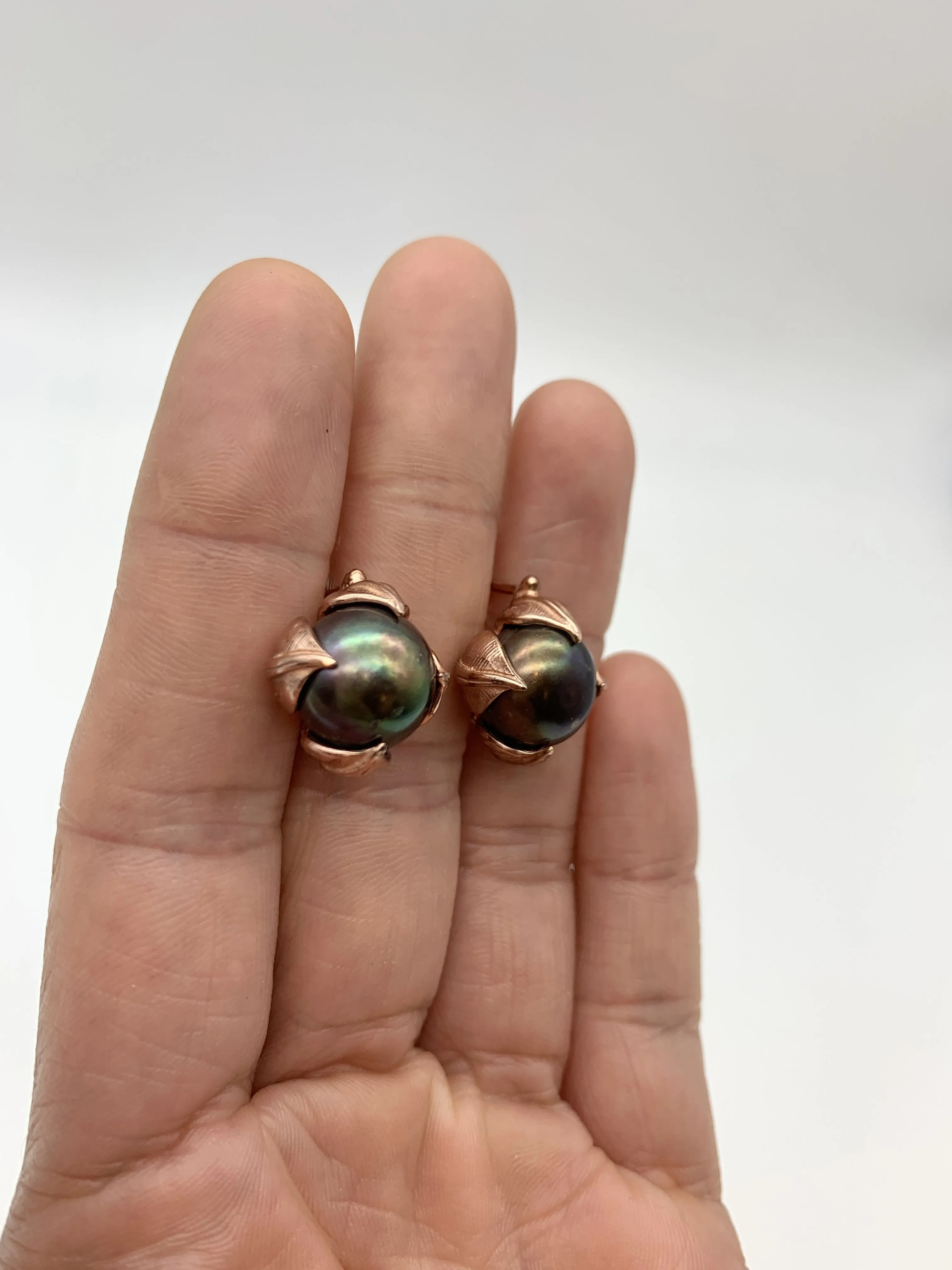 Rose Gold Pearl Earrings - Real Pearl Leaf Earrings - Vintage Black Pearl Studs