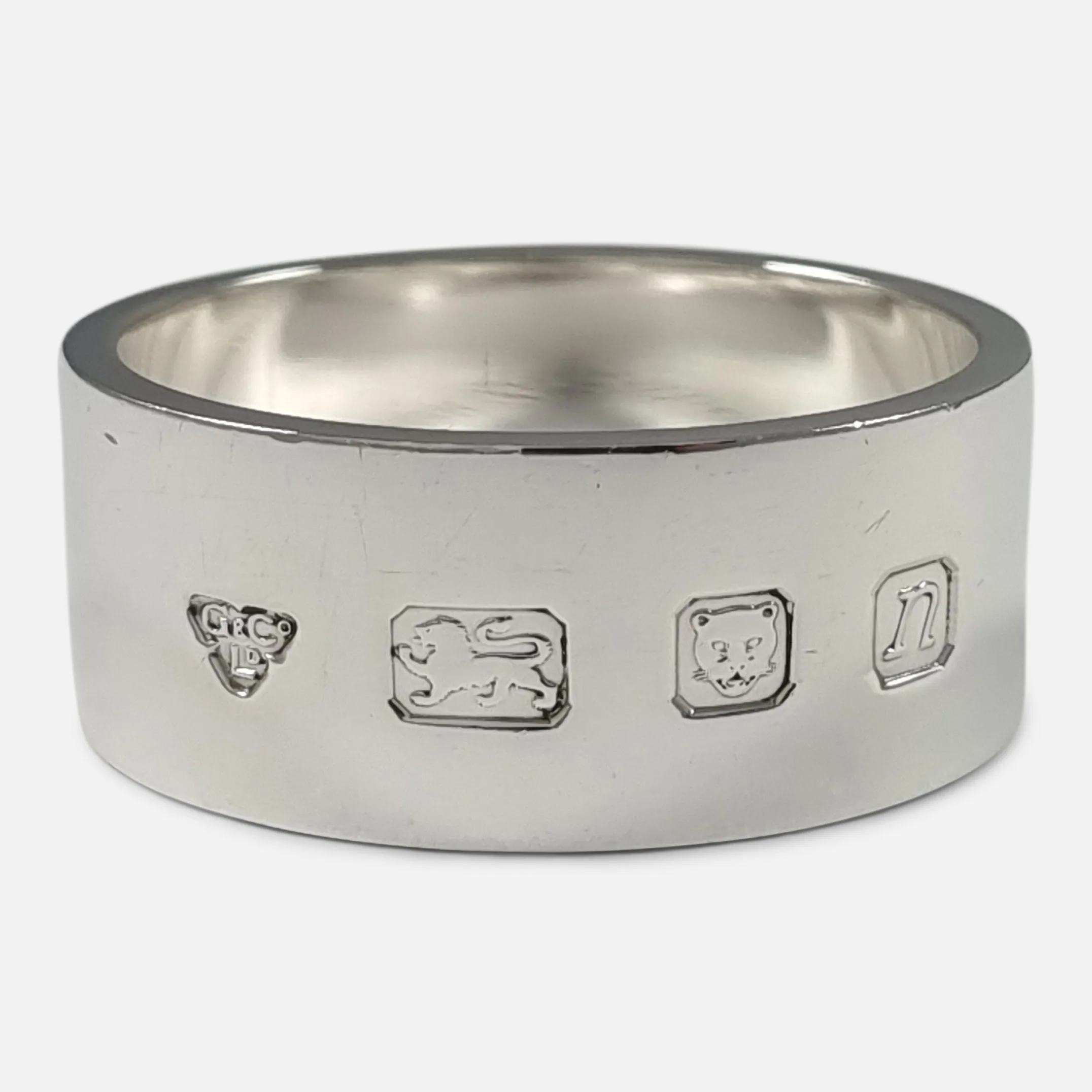 Set of Four Sterling Silver Napkin Rings - Garrard & Co - 1968