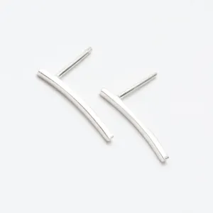 Silver Curved Bar Studs