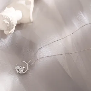 Silver Plated Inlaid Zircon Moon Cat Necklace Simple Temperament Cute