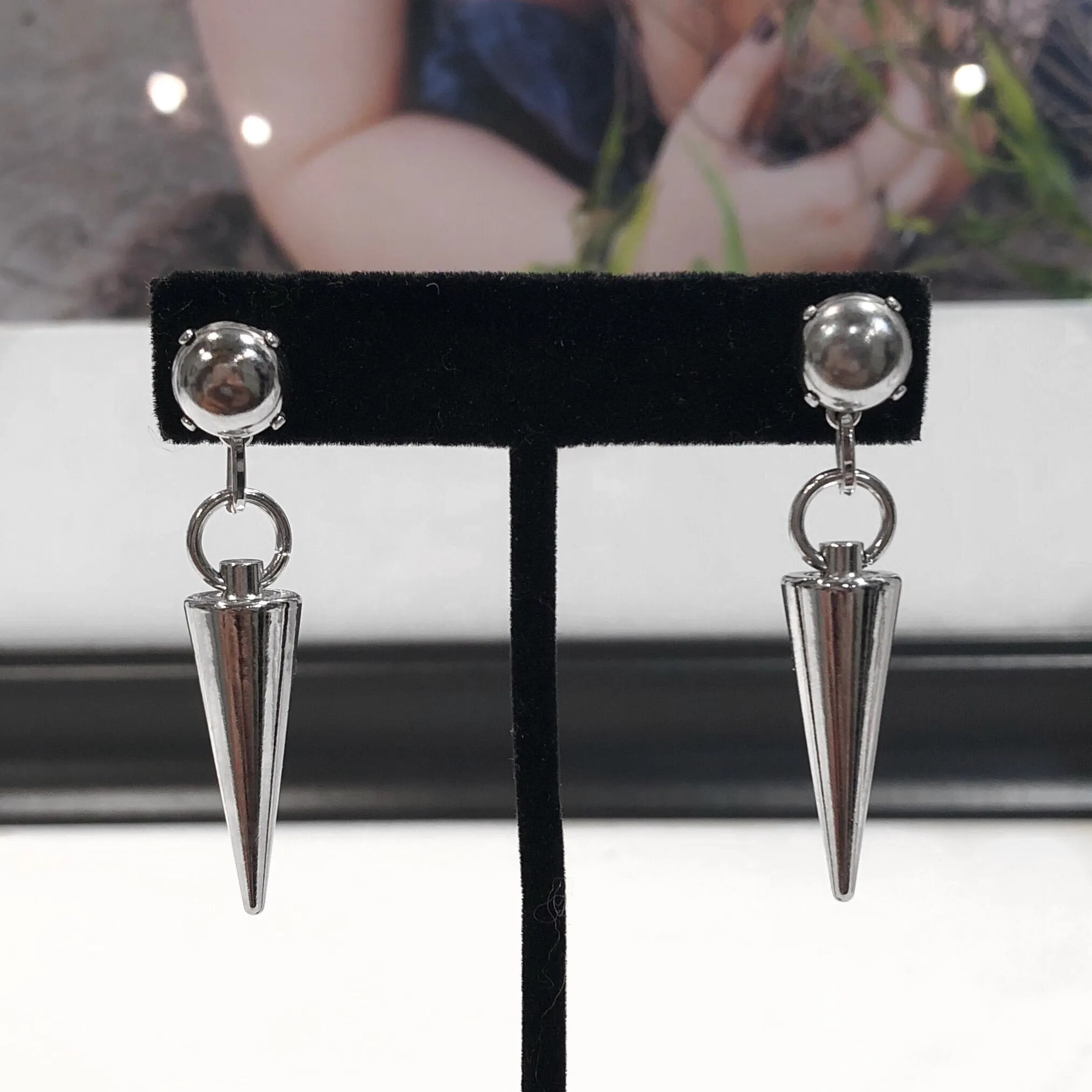 Suspension Earrings