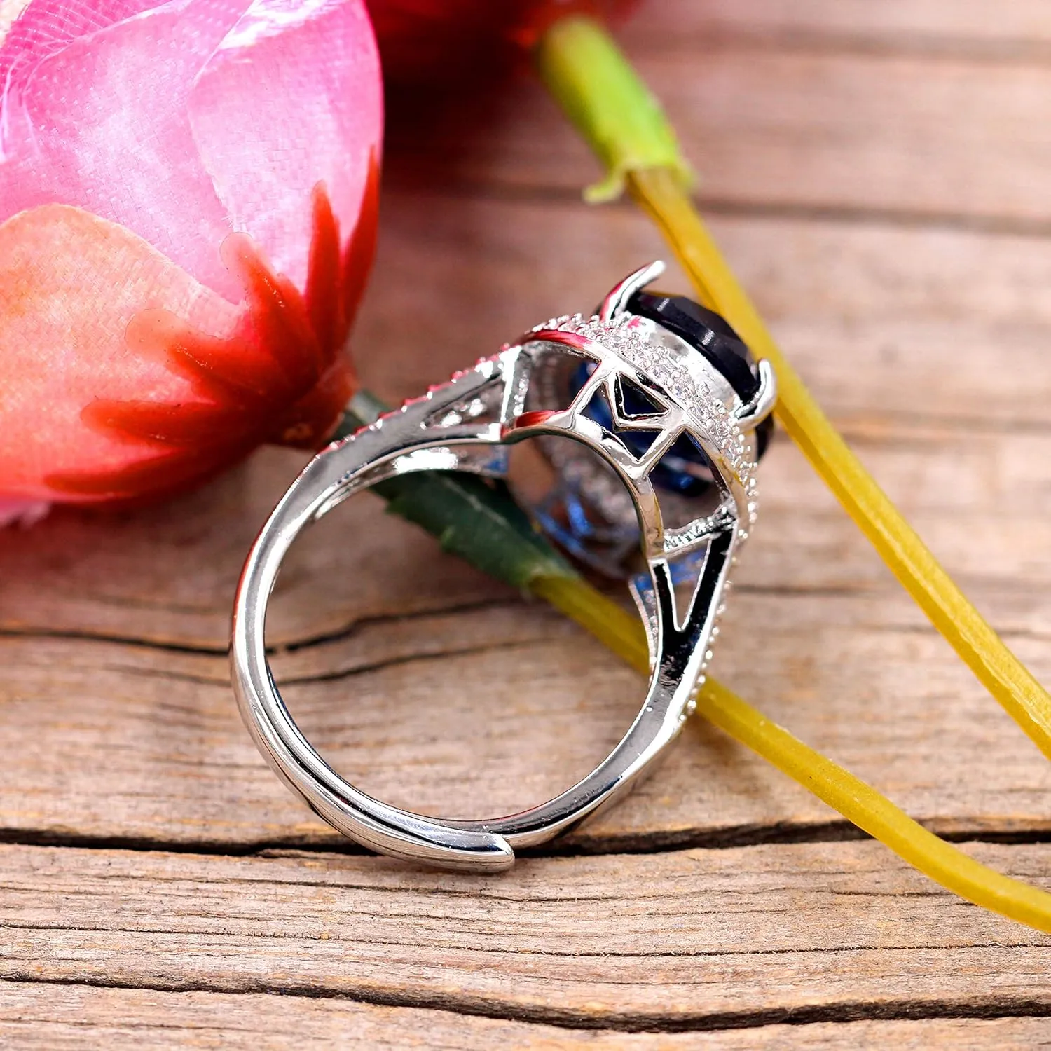 Uloveido Adjustable Platinum Plated Crystal Rings, Big Oval Cubic Zirconia Ring, Solitaire Split Shank Rings Birthstone Jewelry Gifts Y927