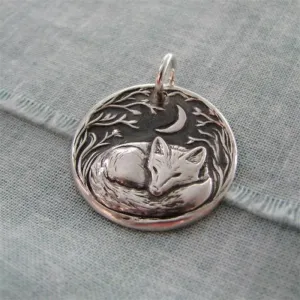 Vintage Fox Charm Chain Necklace Silver Color Fox and Moon Pendant
